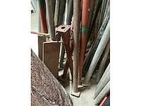 Diverse stutten en steunen - afbeelding 6 van  6