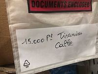 Diverse tabletten voor lavabo - afbeelding 3 van  11