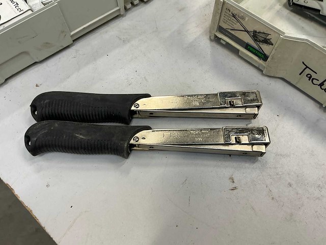 Diverse tackers (4x) - afbeelding 9 van  10