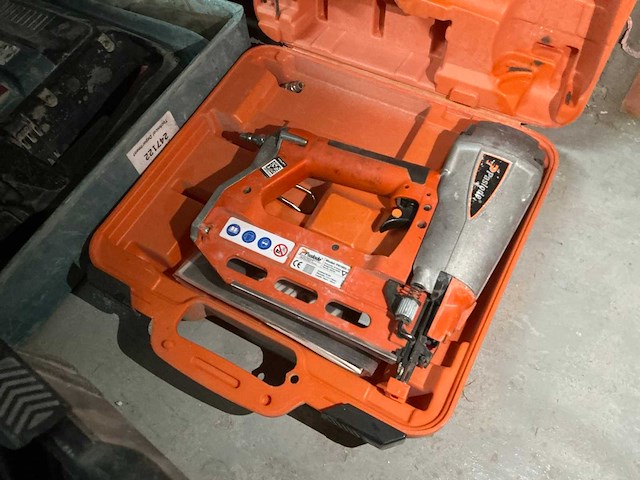 Diverse tackers (5x) - afbeelding 6 van  7