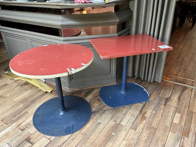 Diverse tafels (3x) - afbeelding 1 van  4