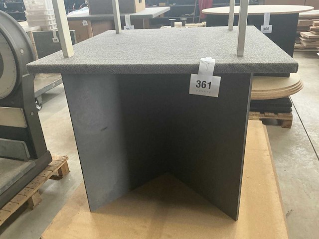 Diverse tafels (5x) - afbeelding 3 van  4
