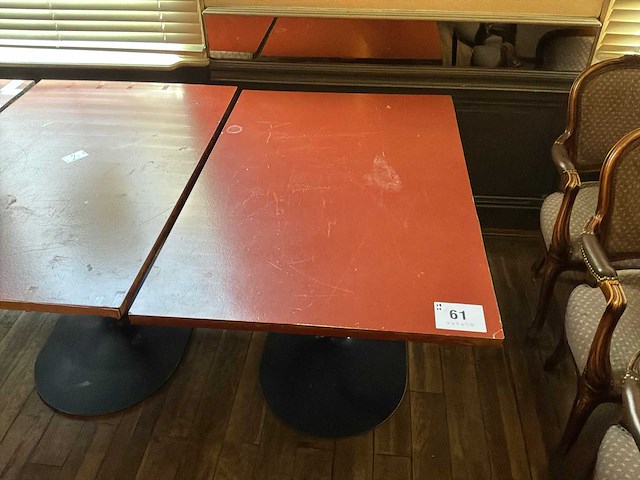 Diverse tafels (5x) - afbeelding 2 van  5