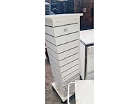 Diverse tafels en planken - afbeelding 8 van  17