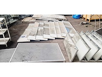 Diverse tafels en planken - afbeelding 13 van  17