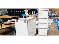 Diverse tafels en planken - afbeelding 17 van  17