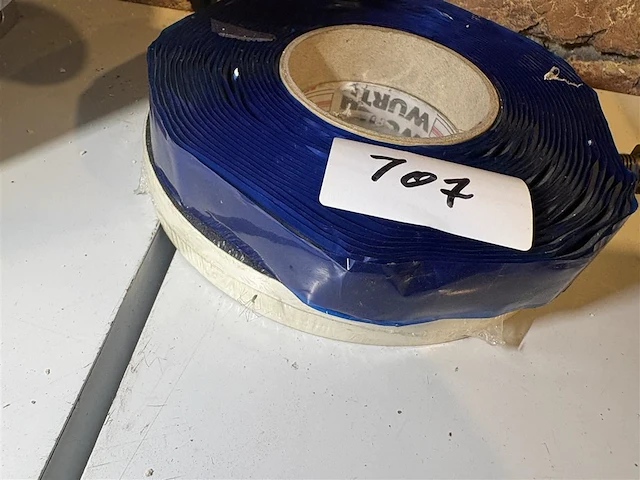 Diverse tape - afbeelding 1 van  2