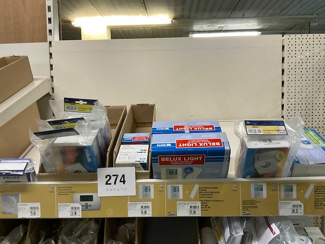 Diverse thermostaten (12x) - afbeelding 1 van  5