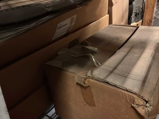 Diverse toebehoren badkamer en sanitair - afbeelding 2 van  25