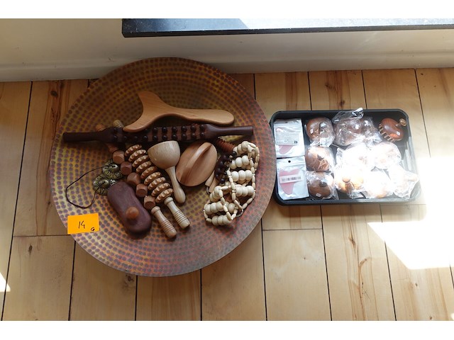 Diverse toebehoren massage - afbeelding 1 van  7