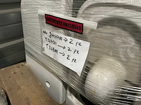 Diverse toiletten en urinoirs (26x) - afbeelding 6 van  8