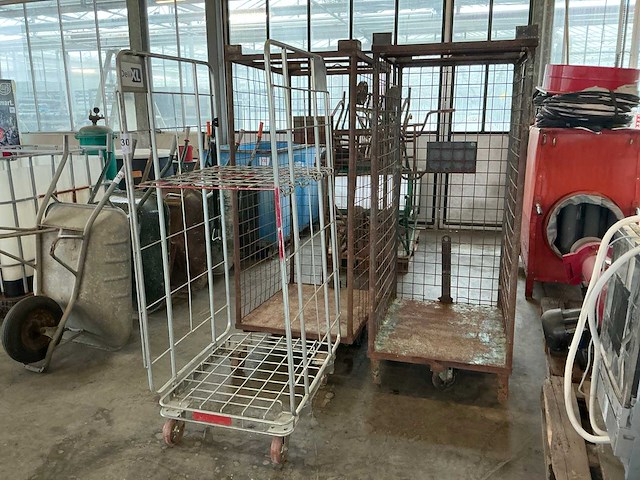 Diverse transportkarren (3x) - afbeelding 1 van  3