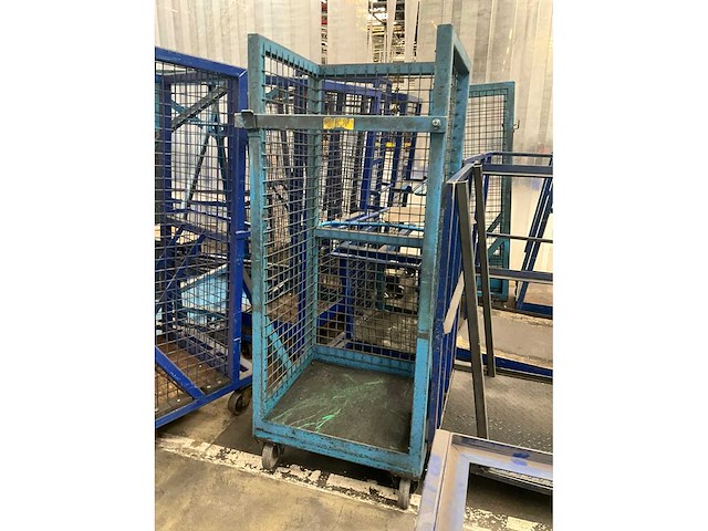 Diverse transport/magazijnkar/stapelkar (3x) - afbeelding 9 van  15