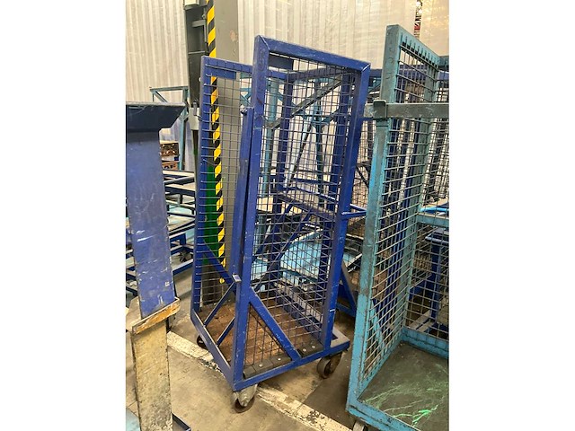 Diverse transport/magazijnkar/stapelkar (3x) - afbeelding 10 van  15