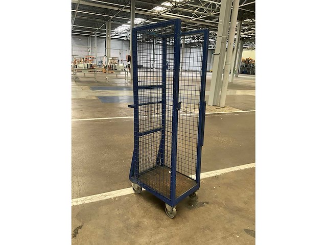 Diverse transport/magazijnkar/stapelkar (3x) - afbeelding 2 van  7