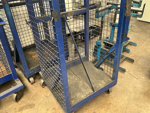 Diverse transport/magazijnkar/stapelkar (4x) - afbeelding 10 van  12