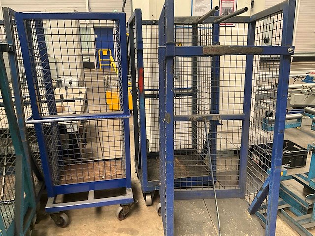 Diverse transport/magazijnkar/stapelkar (4x) - afbeelding 4 van  12