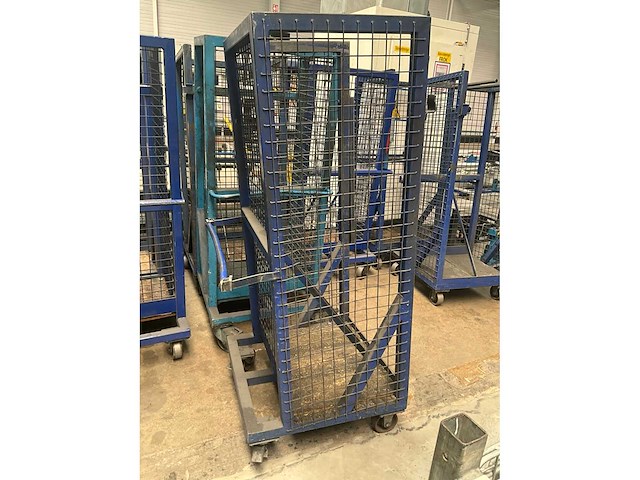 Diverse transport/magazijnkar/stapelkar (4x) - afbeelding 5 van  12
