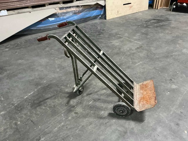 Diverse transportwagen (3x) - afbeelding 2 van  4