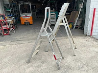Diverse trapladder (2x) - afbeelding 2 van  5
