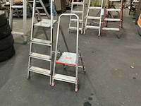 Diverse trapladders (2x) - afbeelding 2 van  3