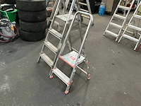 Diverse trapladders (2x) - afbeelding 3 van  3