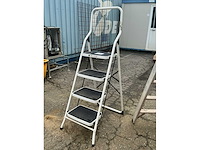 Diverse trapladders (2x) - afbeelding 2 van  3