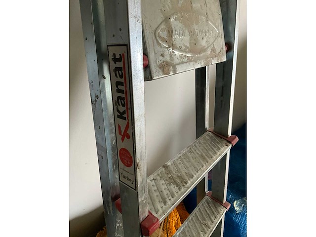 Diverse trappen (3x) - afbeelding 8 van  8