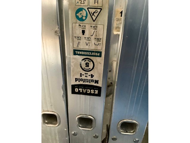 Diverse trappen (3x) - afbeelding 4 van  8