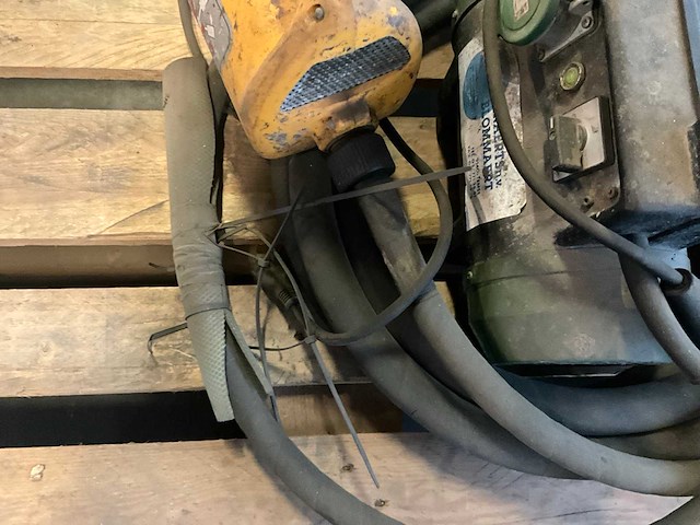 Diverse trilnaalden (2x) sirte en enar - afbeelding 7 van  10