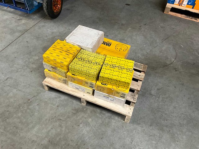 Diverse trommelremmen - afbeelding 2 van  4