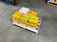 Diverse trommelremmen - afbeelding 2 van  4