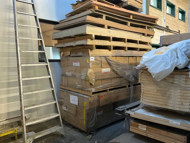 Diverse tubespanen + divers plaatmateriaal - afbeelding 1 van  3