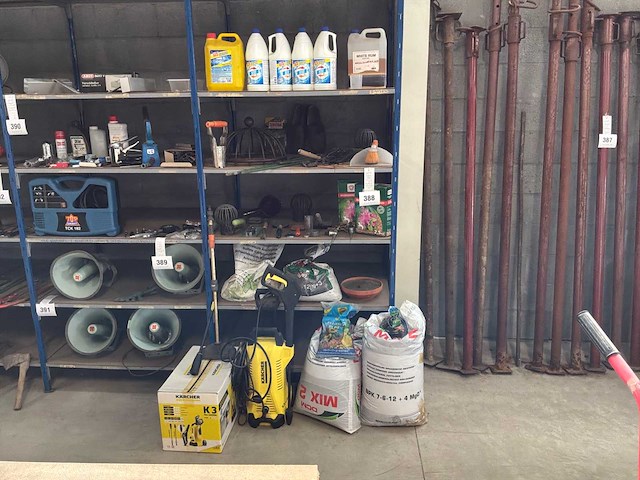 Diverse tuingereedschap - afbeelding 1 van  13