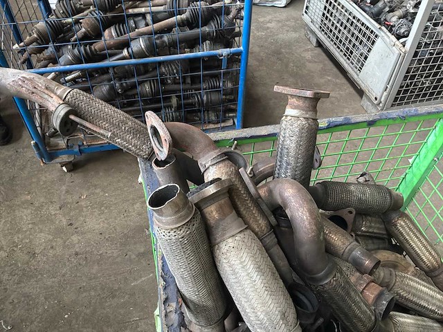 Diverse uitlaatflexibels - afbeelding 2 van  4