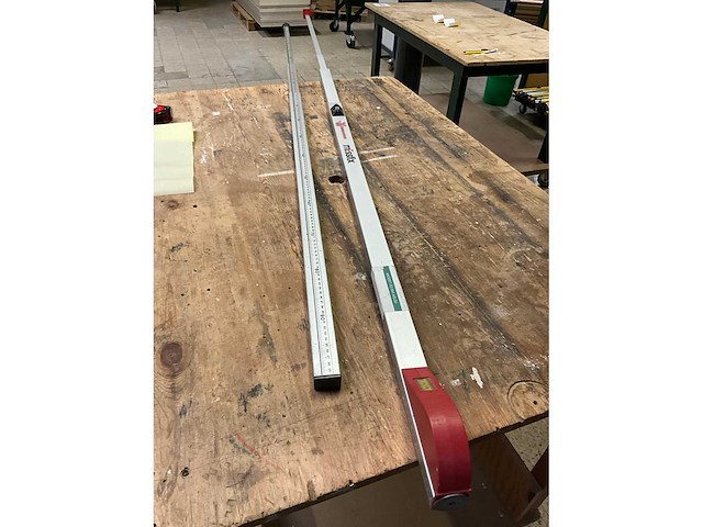 Diverse uitschuifbare afstandsmeters (2x) waaronder wurth - afbeelding 1 van  4