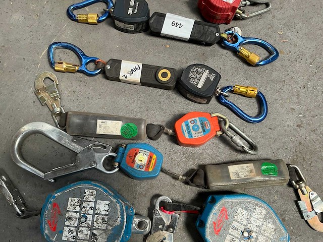 Diverse valblokken - afbeelding 5 van  7