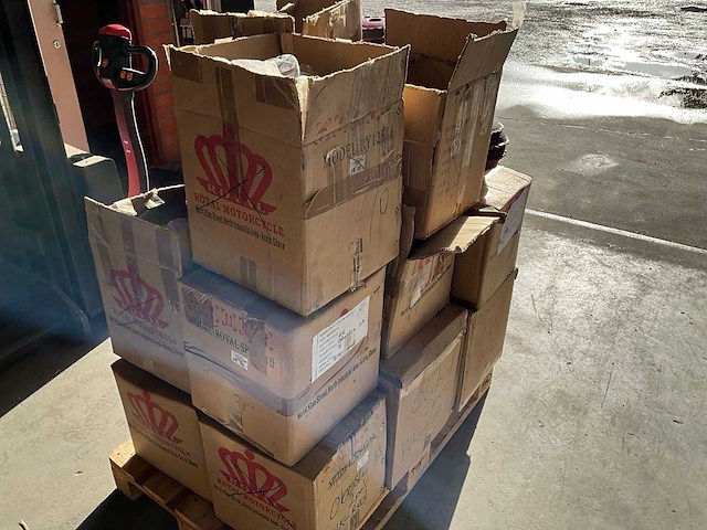 Diverse vazen (30x) - afbeelding 2 van  5