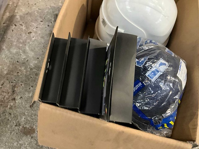 Diverse veiligheidskleding - afbeelding 5 van  9