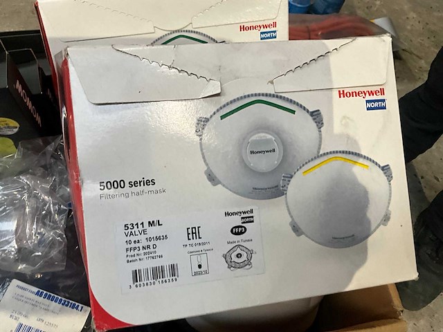 Diverse veiligheidskleding - afbeelding 8 van  9