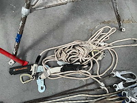 Diverse veiligheidslijnen / haken - afbeelding 5 van  5