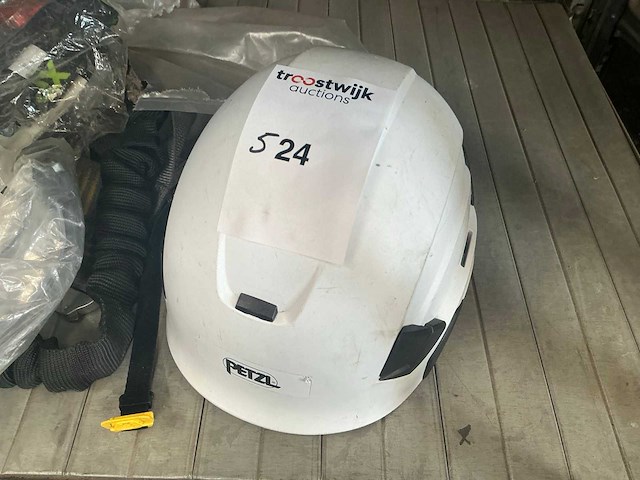 Diverse veiligheidsmiddelen - afbeelding 2 van  4