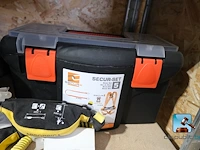 Diverse veiligheidsvesten en -accessoires - afbeelding 7 van  10