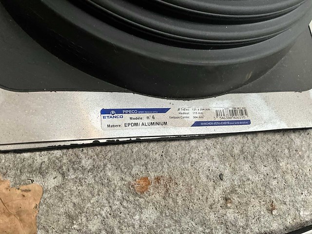 Diverse ventilatie en verluchtingsmaterialen - afbeelding 11 van  15