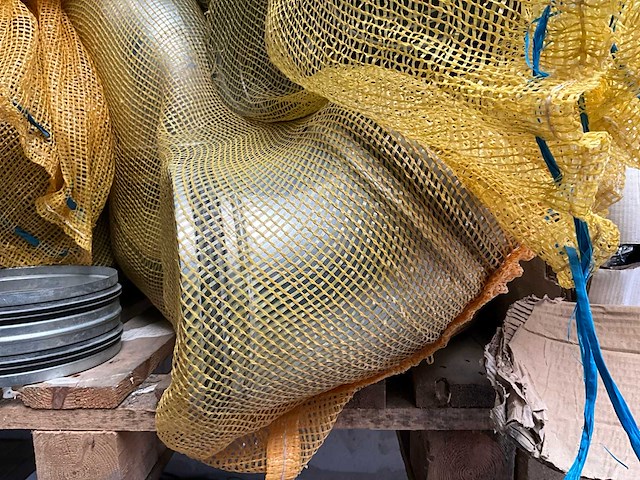 Diverse ventilatiekanalen en filters - afbeelding 3 van  16