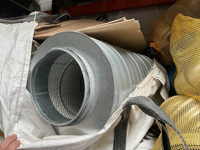 Diverse ventilatiekanalen en filters - afbeelding 5 van  16