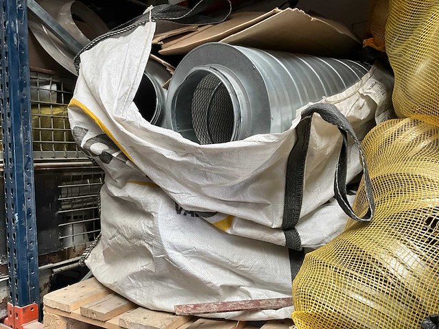 Diverse ventilatiekanalen en filters - afbeelding 8 van  16