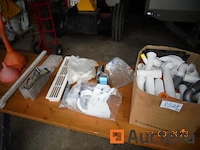 Diverse verbruiksartikelen voor sanitair en andere - afbeelding 2 van  4