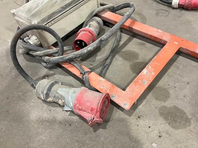 Diverse verdeelkasten en onderbreker (5x) - afbeelding 6 van  14