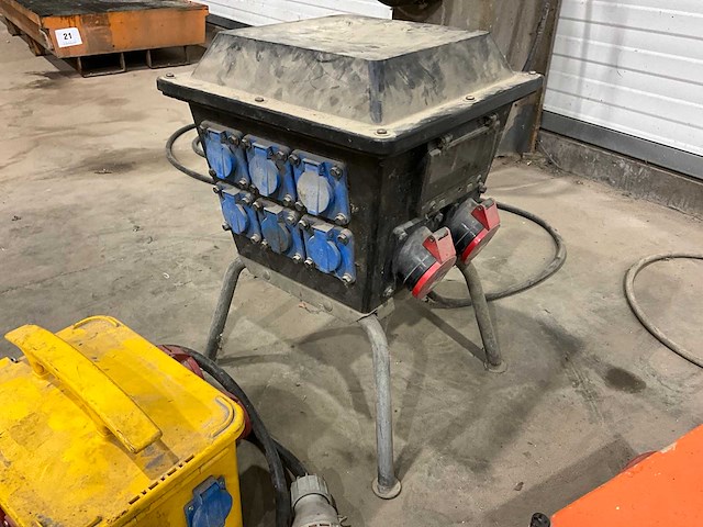 Diverse verdeelkasten en onderbreker (5x) - afbeelding 7 van  14